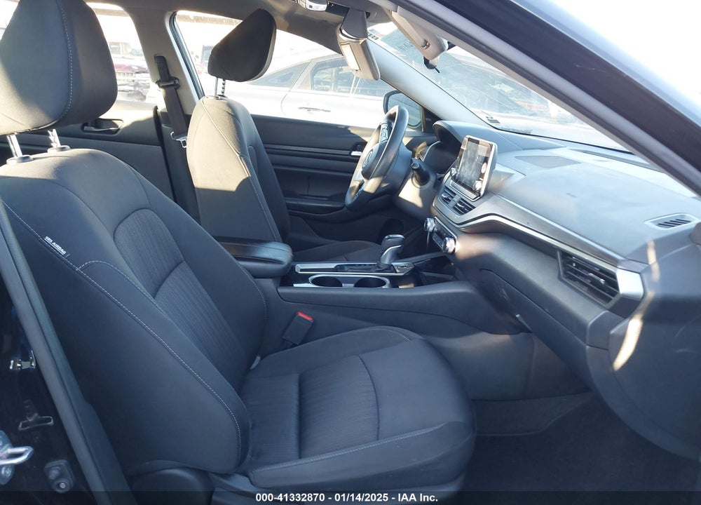 2024 NISSAN ALTIMA SV FWD VIN: 1N4BL4DV8RN307922