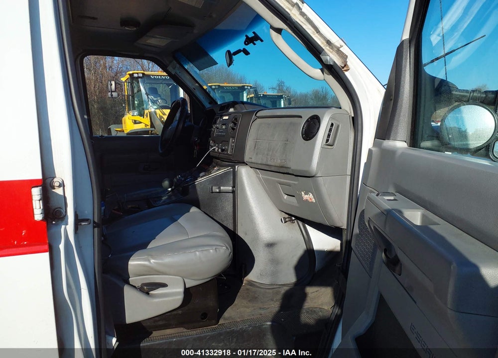 2013 FORD E-350 SUPER DUTY COMMERCIAL VIN: 1FDSS3ES9DDA02080