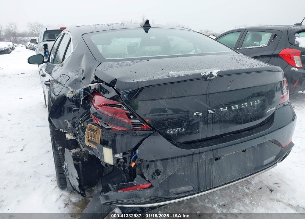 2022 GENESIS G70 2.0T AWD VIN: KMTG34TA0NU088969