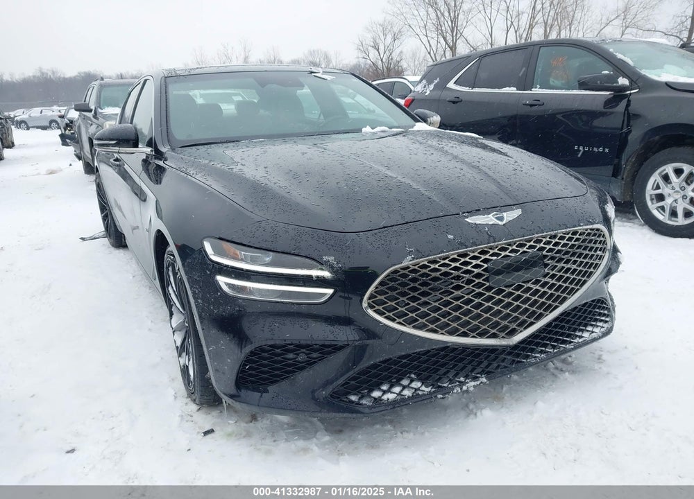 2022 GENESIS G70 2.0T AWD VIN: KMTG34TA0NU088969