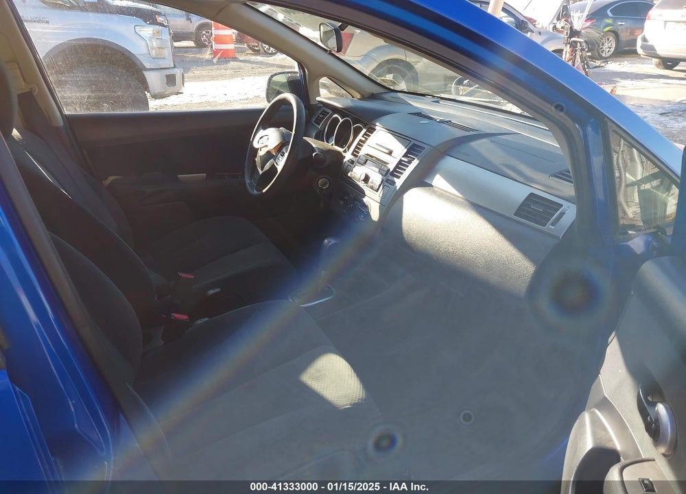 2010 NISSAN VERSA VIN: 3N1BC1CP0AL463102