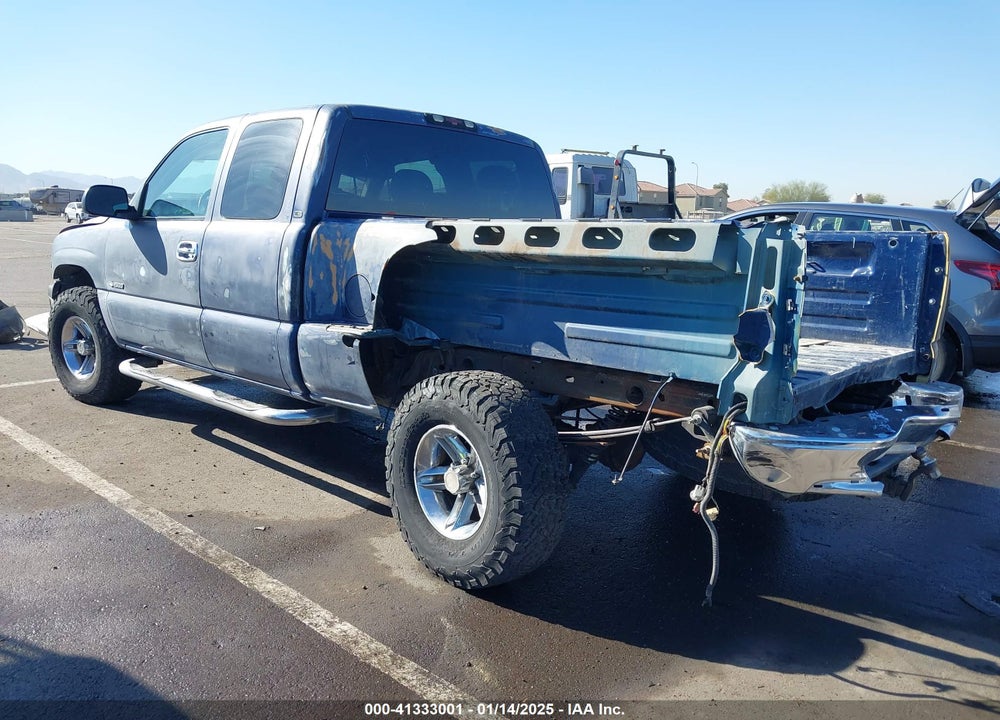 2001 CHEVROLET SILVERADO 1500 LS VIN: 2GCEK19TX11314702
