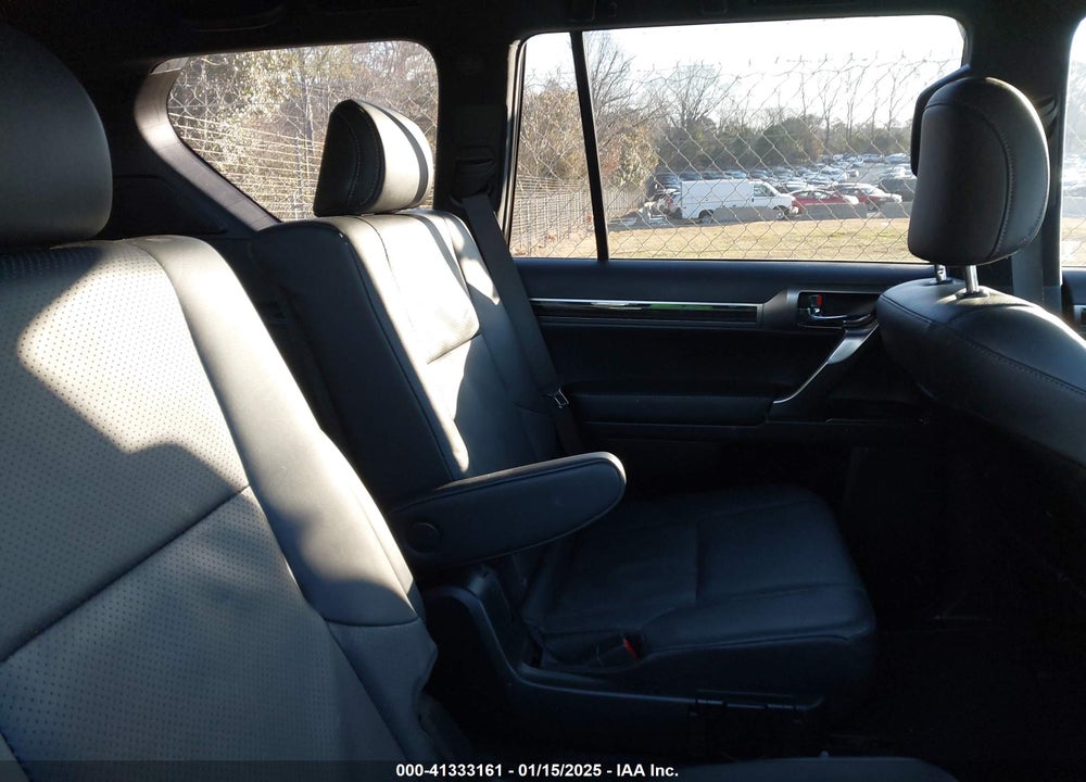 2023 LEXUS GX 460 LUXURY VIN: JTJGM7BX2P5364646