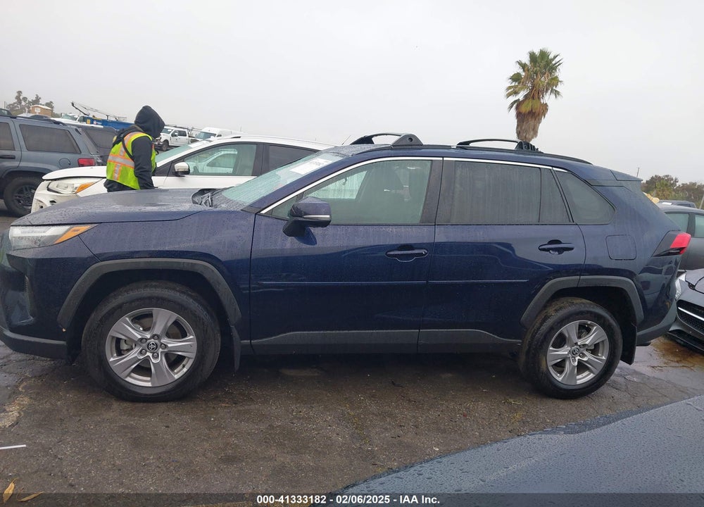 2022 TOYOTA RAV4 HYBRID XLE VIN: 4T3RWRFV6NU054368