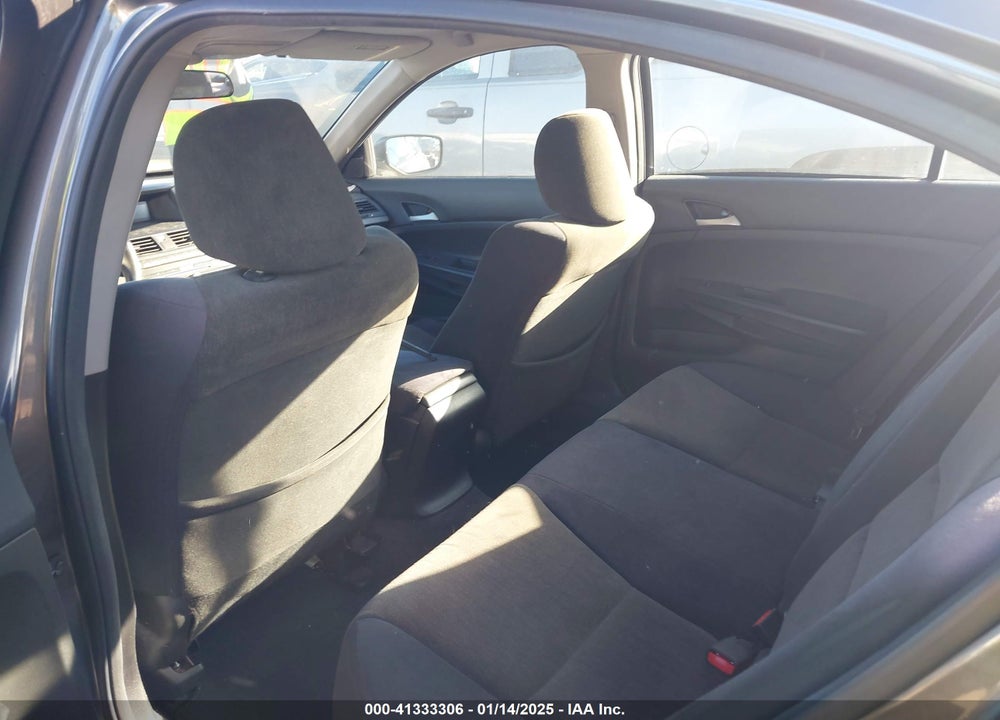 2009 HONDA ACCORD VIN: 1HGCP26469A102538