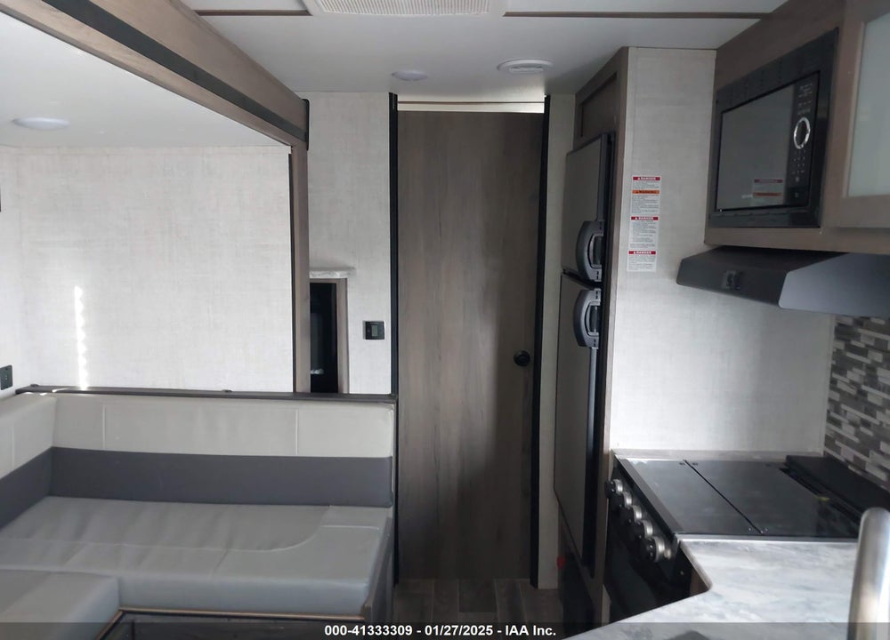2022 GULFSTREAM AMERI-LITE M-24RLS VIN: 1NL1G2923NG007095