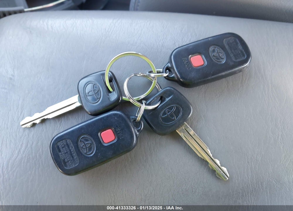 2006 TOYOTA CAMRY VIN: 4T1BE32K26U655851