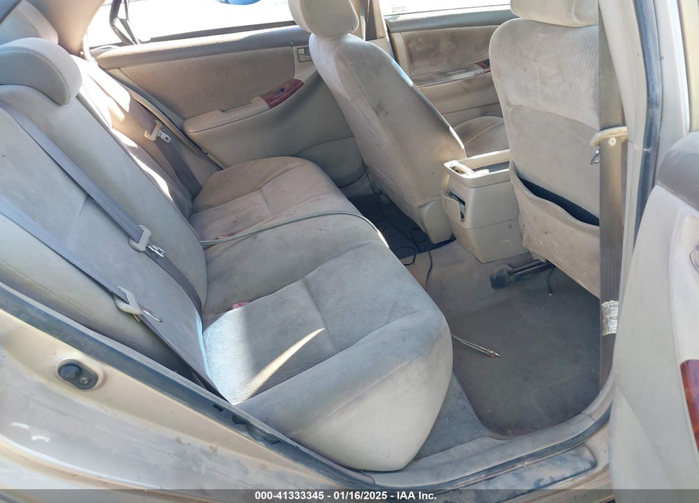 2005 TOYOTA COROLLA LE VIN: 1NXBR32E05Z444239