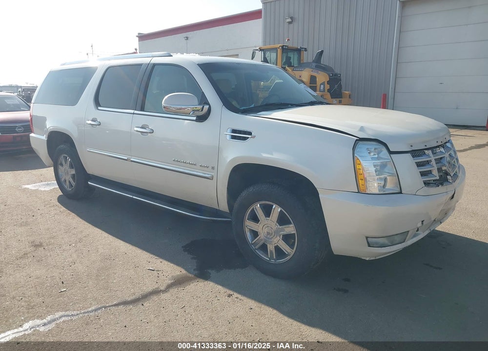2007 CADILLAC ESCALADE ESV VIN: 1GYFK66827R396002