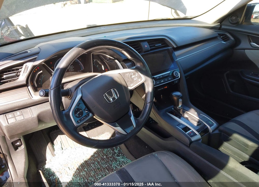 2019 HONDA CIVIC VIN: 19XFC1F33KE008791