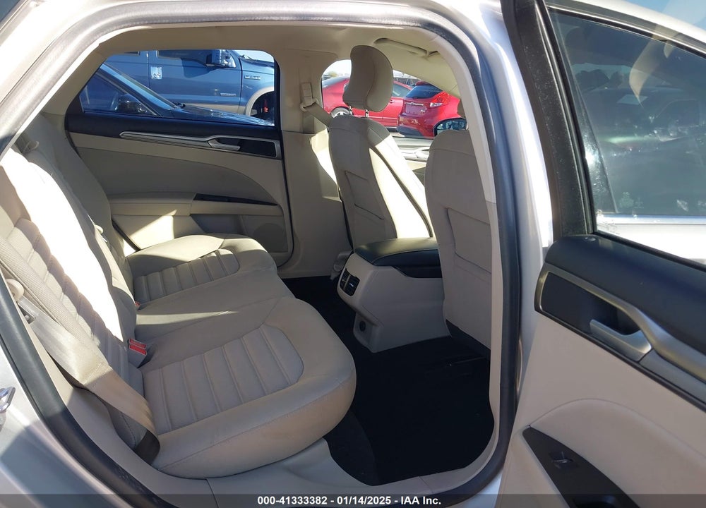 2017 FORD FUSION VIN: 3FA6P0HD1HR123806