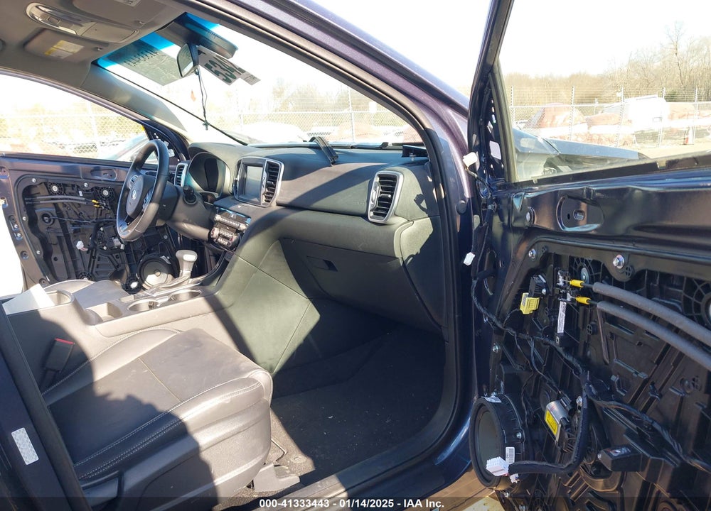2019 KIA SPORTAGE VIN: KNDPNCAC3K7566027