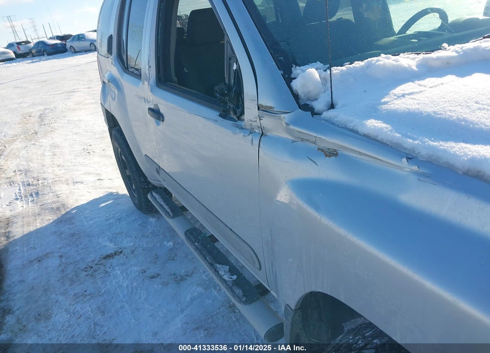 2011 NISSAN XTERRA VIN: 5N1AN0NWXBC521422