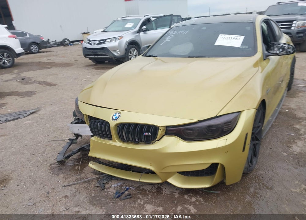 2015 BMW M4 VIN: WBS3R9C51FK332338