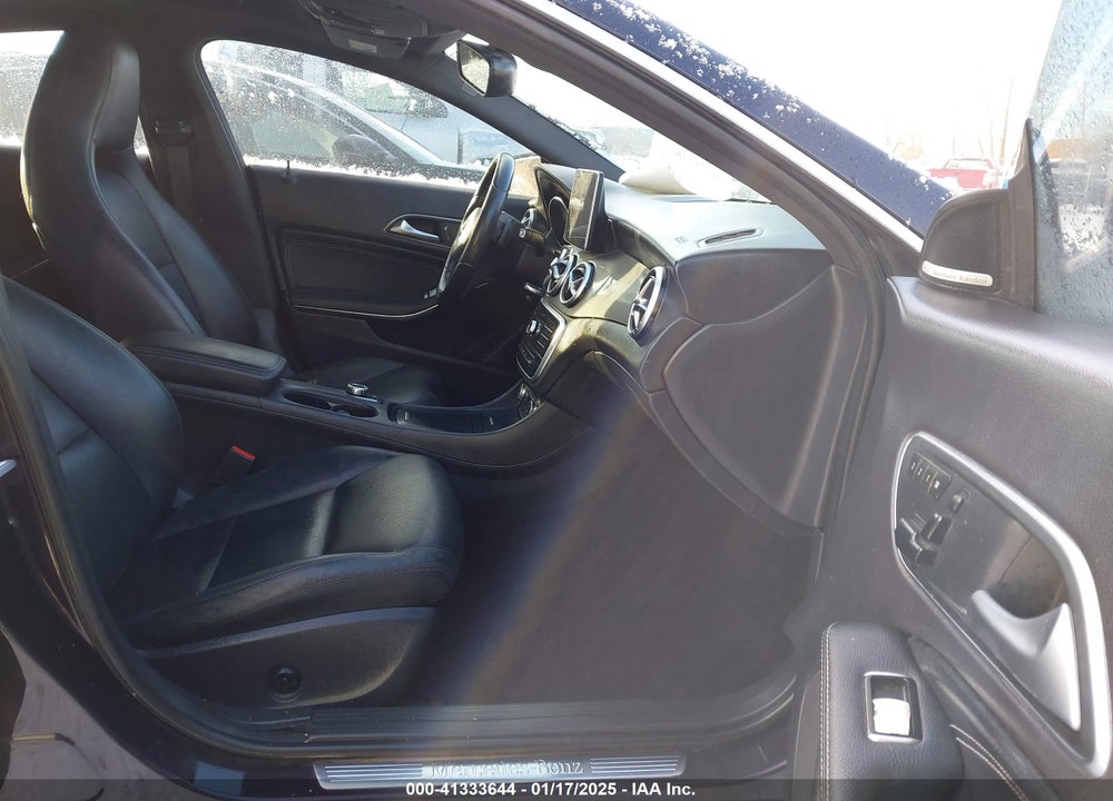 2015 MERCEDES-BENZ CLA 250 VIN: WDDSJ4GB1FN181924