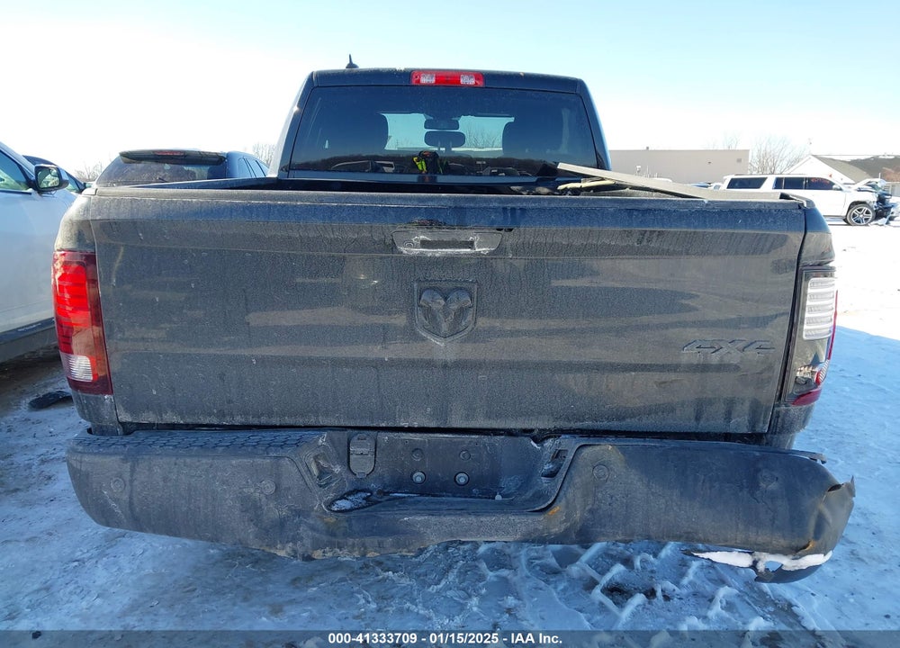 2021 RAM 1500 CLASSIC VIN: 1C6RR7GG3MS510773