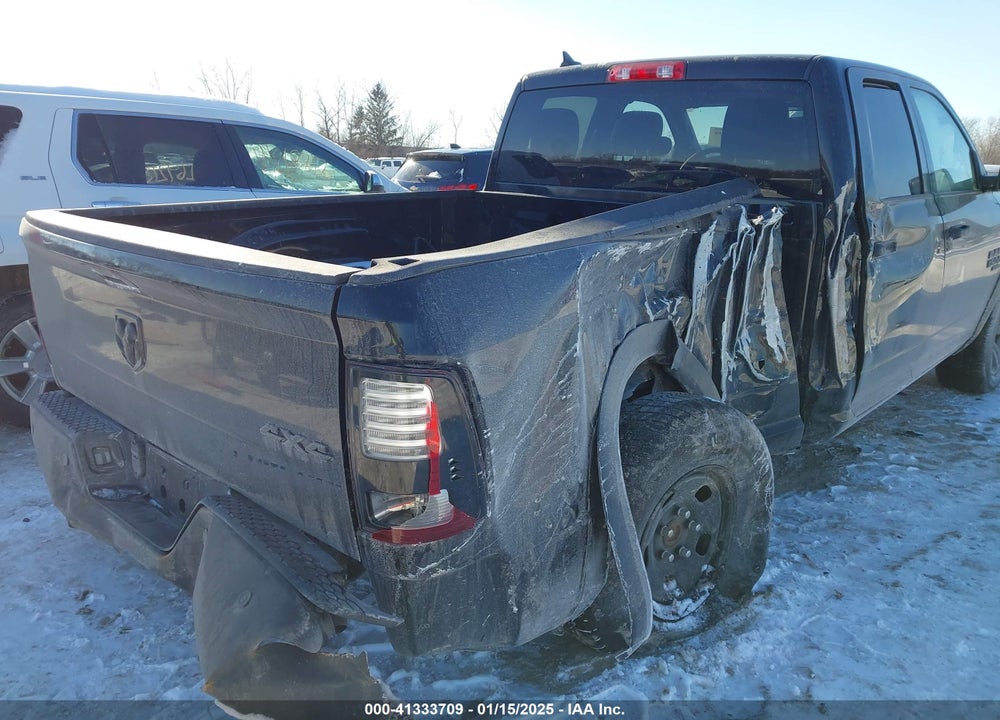 2021 RAM 1500 CLASSIC VIN: 1C6RR7GG3MS510773