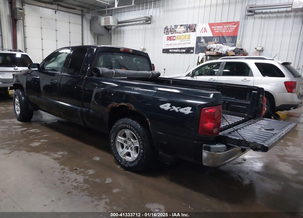 2005 DODGE DAKOTA SLT VIN: 1D7HW42K95S252337
