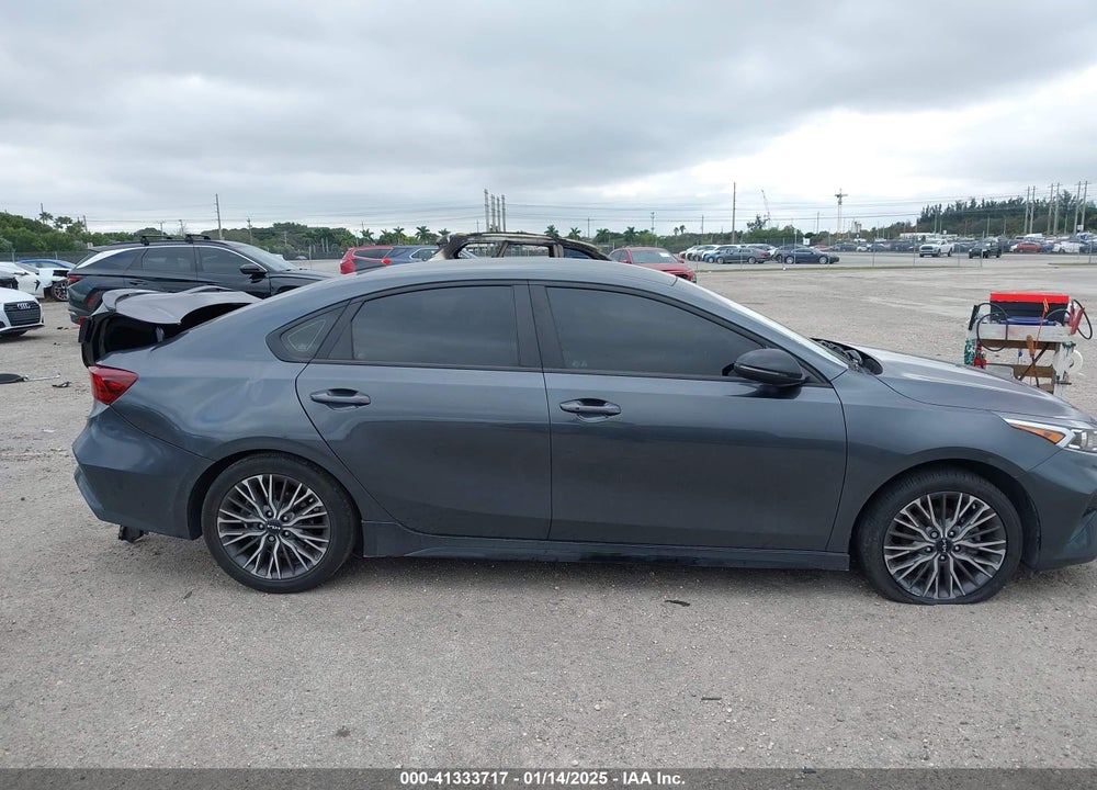 2023 KIA FORTE GT LINE VIN: 3KPF54AD2PE521131