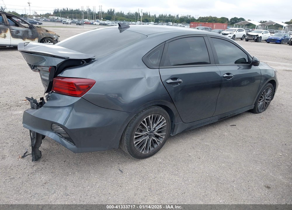 2023 KIA FORTE GT LINE VIN: 3KPF54AD2PE521131