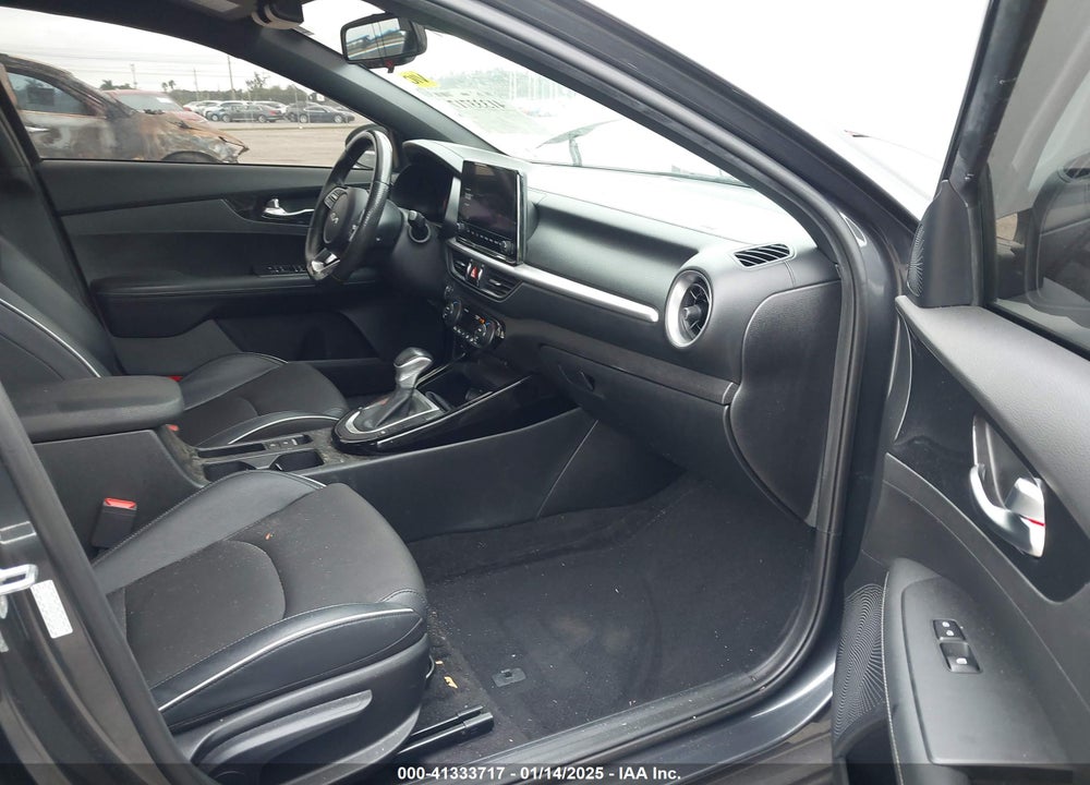 2023 KIA FORTE GT LINE VIN: 3KPF54AD2PE521131
