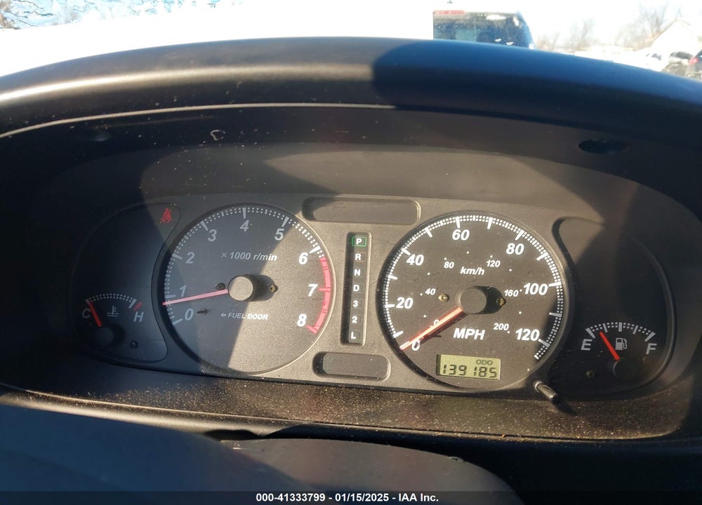 2000 HONDA PASSPORT EX/LX VIN: 4S6DM58W7Y4404688