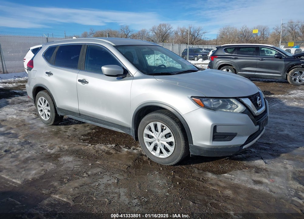 2017 NISSAN ROGUE S VIN: JN8AT2MT5HW148251