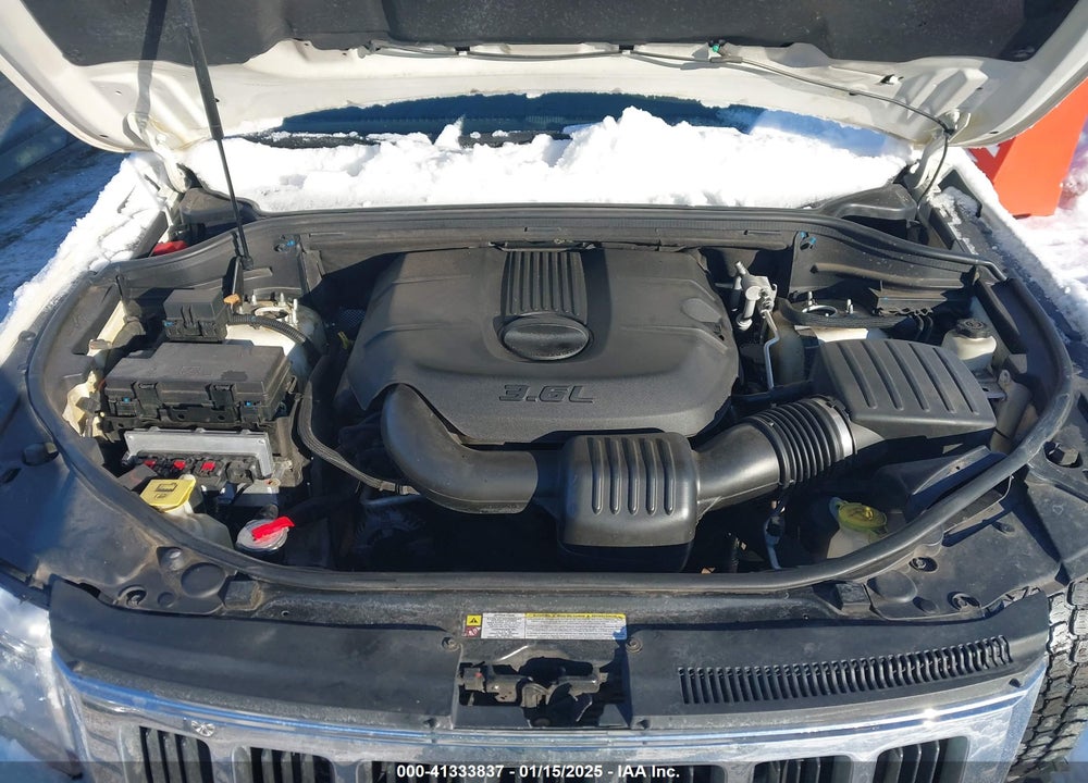 2011 JEEP GRAND CHEROKEE LAREDO VIN: 1J4RR4GG8BC550369