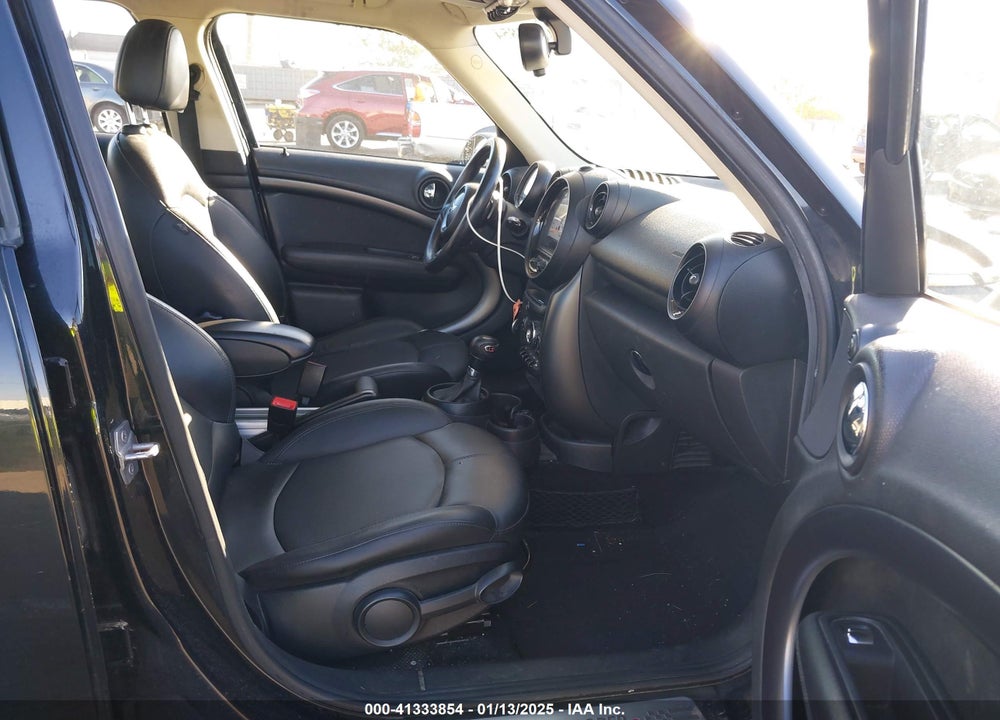 2013 MINI COUNTRYMAN COOPER S VIN: WMWZC3C51DWP23444