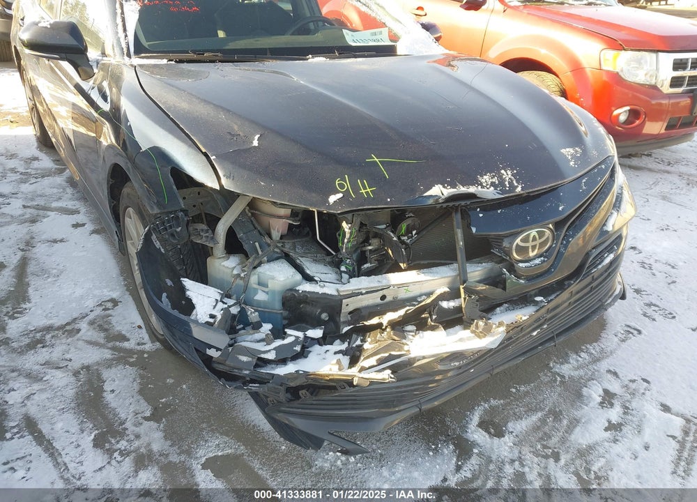 2019 TOYOTA CAMRY LE VIN: 4T1B11HK4KU799757