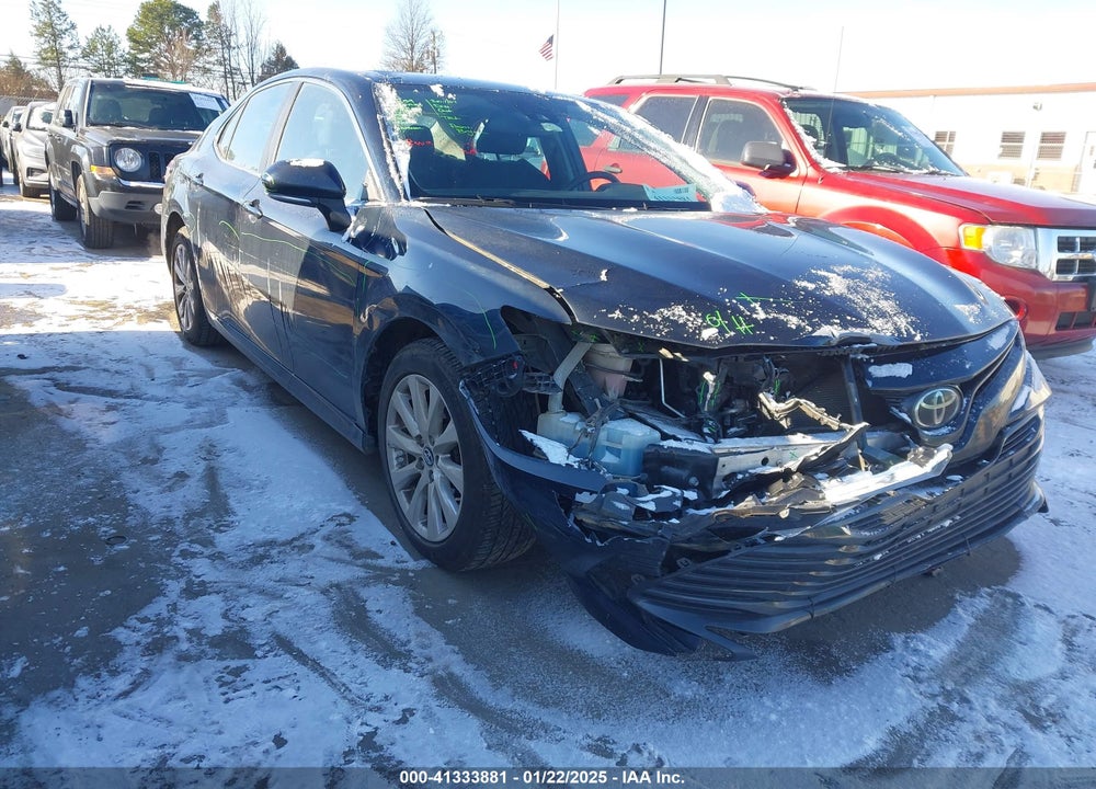2019 TOYOTA CAMRY LE VIN: 4T1B11HK4KU799757