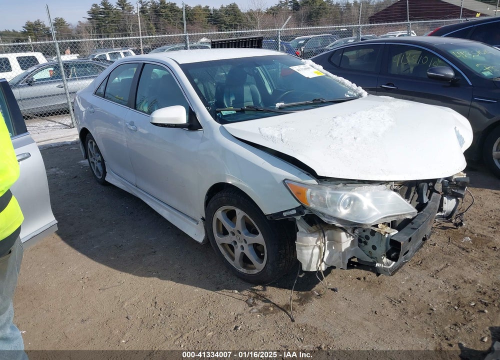 2014 TOYOTA CAMRY SE VIN: 4T1BF1FK6EU326192