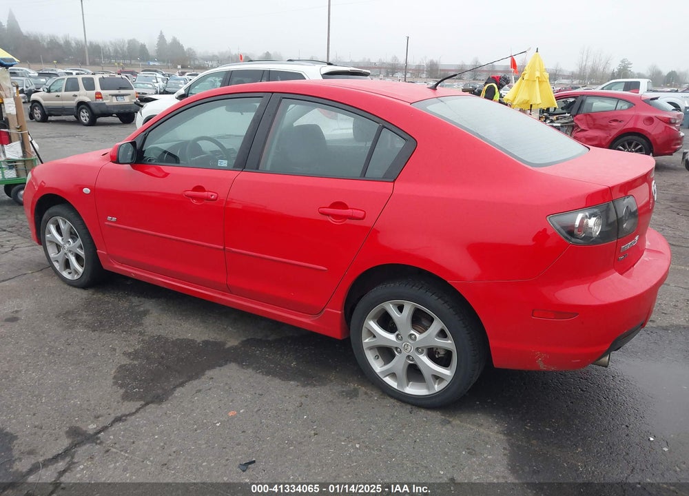 2007 MAZDA 3 S TOURING VIN: JM1BK323271618243