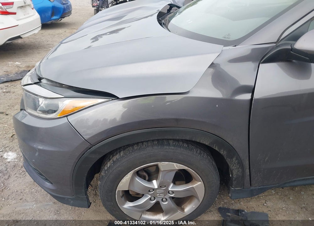 2019 HONDA HR-V LX VIN: 3CZRU6H38KG702167