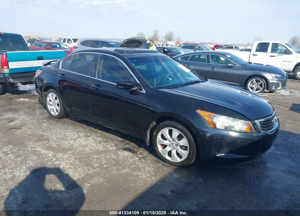 2008 HONDA ACCORD 2.4 EX VIN: JHMCP26738C035858