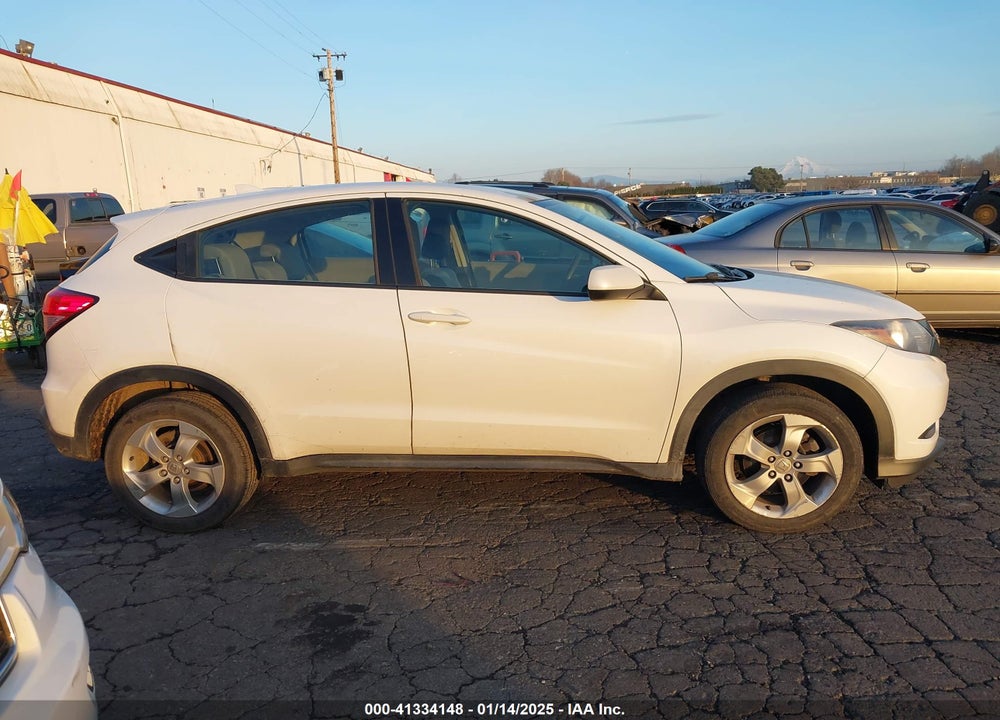 2016 HONDA HR-V LX VIN: 3CZRU6H37GM744872