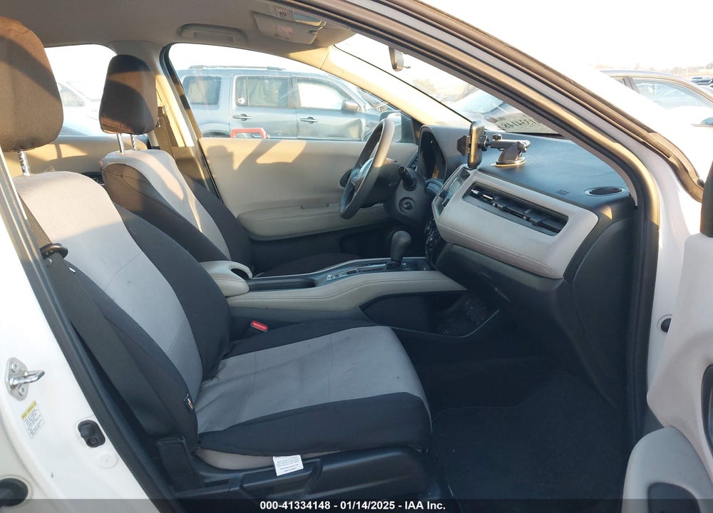 2016 HONDA HR-V LX VIN: 3CZRU6H37GM744872