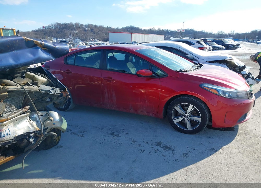 2018 KIA FORTE VIN: 3KPFL4A73JE210976