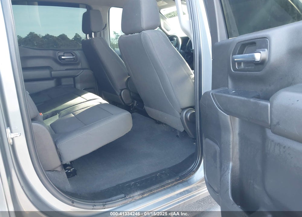 2020 CHEVROLET SILVERADO 1500 4WD SHORT BED CUSTOM VIN: 3GCPYBEH9LG449520