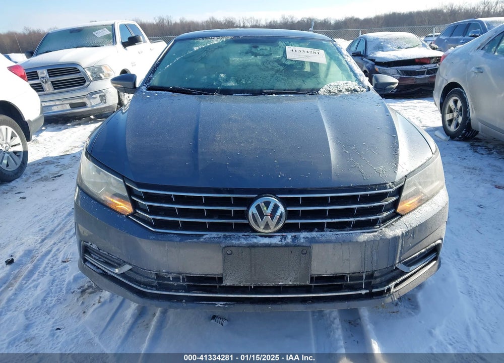 2018 VOLKSWAGEN PASSAT VIN: 1VWBA7A3XJC041885