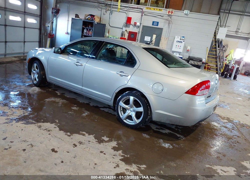 2010 MERCURY MILAN VIN: 3MEHM0JA9AR639718