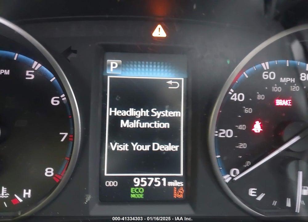 2017 TOYOTA RAV4 LE VIN: 2T3BFREV9HW662621