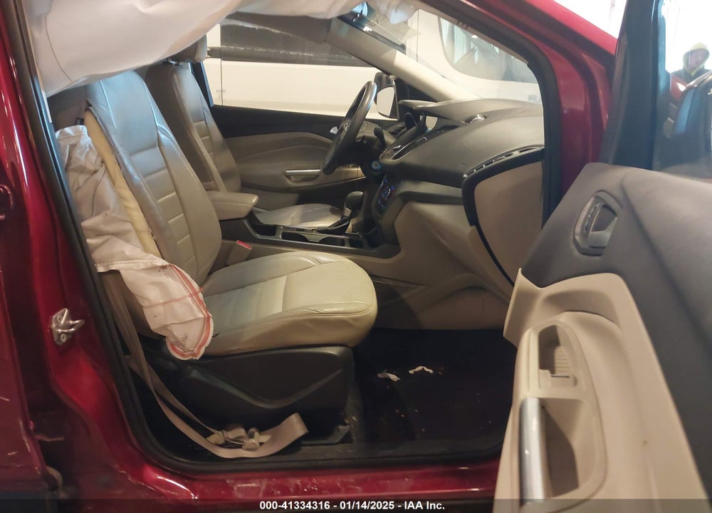 2017 FORD ESCAPE SE VIN: 1FMCU9GD8HUC49564