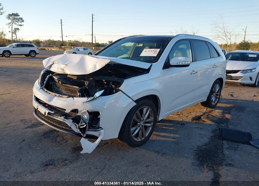 2014 KIA SORENTO LIMITED V6 VIN: 5XYKW4A75EG445703