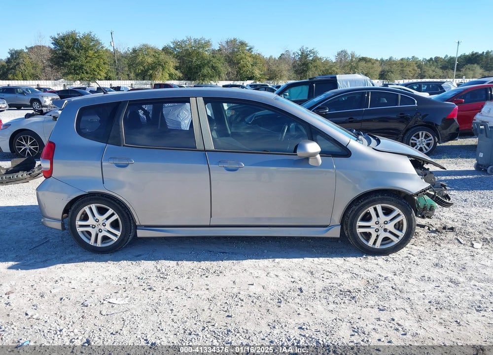 2008 HONDA FIT SPORT VIN: JHMGD38628S058526