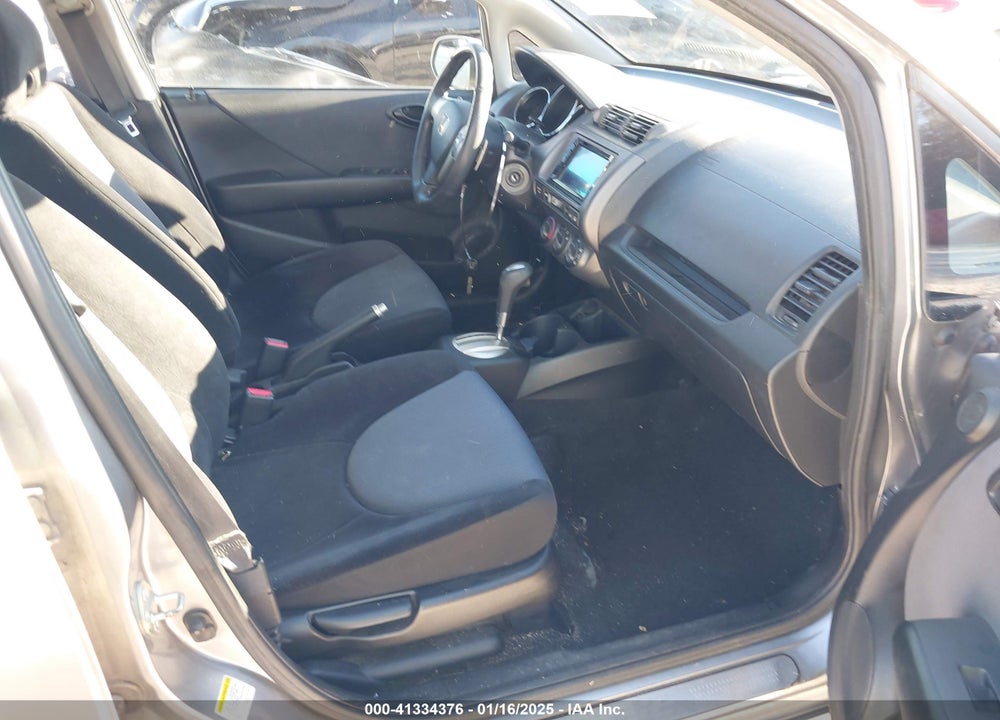 2008 HONDA FIT SPORT VIN: JHMGD38628S058526