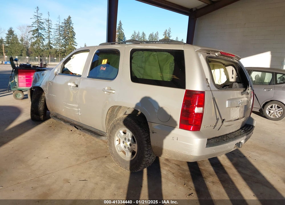 2007 CHEVROLET TAHOE LT VIN: 1GNFK13017R173027