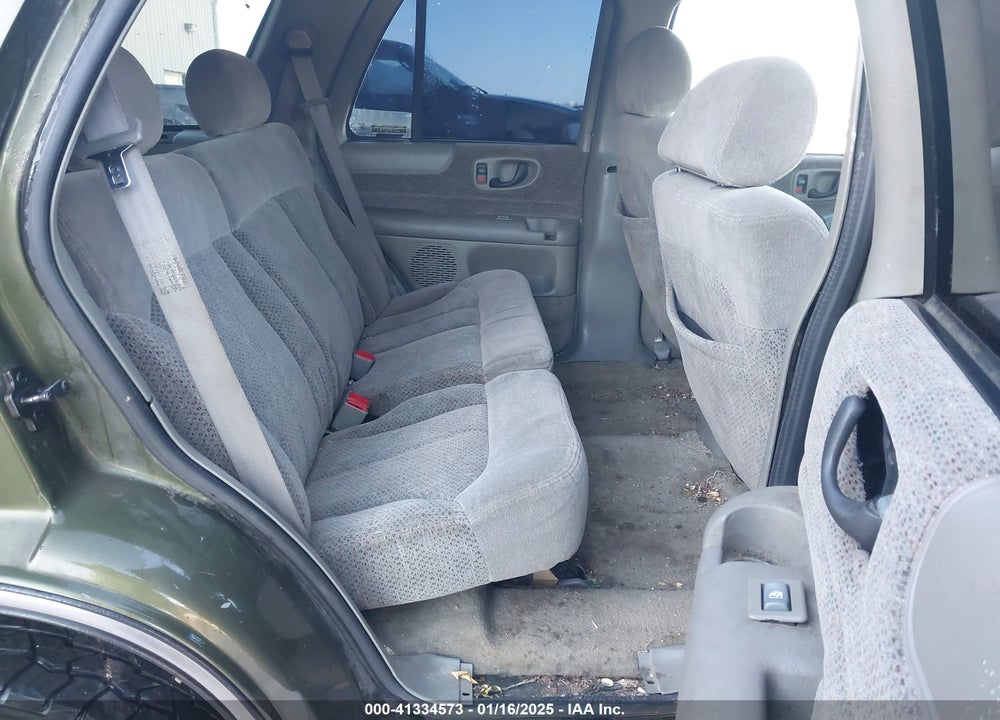2001 CHEVROLET BLAZER LT VIN: 1GNDT13WX1K209807
