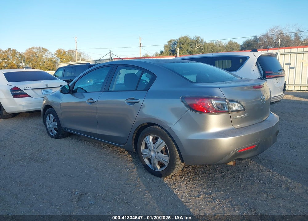 2011 MAZDA 3 I SPORT VIN: JM1BL1UFXB1415540