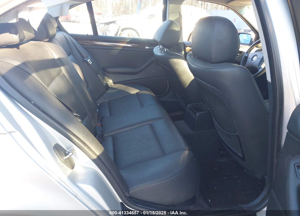 2003 BMW 325I VIN: WBAEV33423KL82741